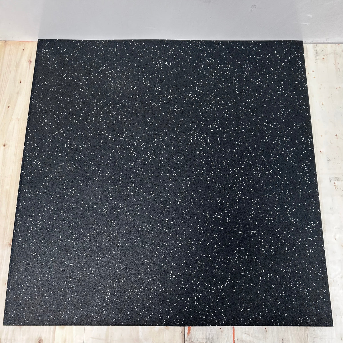 5m² Grey Fleck Gym Floor Pack - Rubber Tiles - 15mm Thick