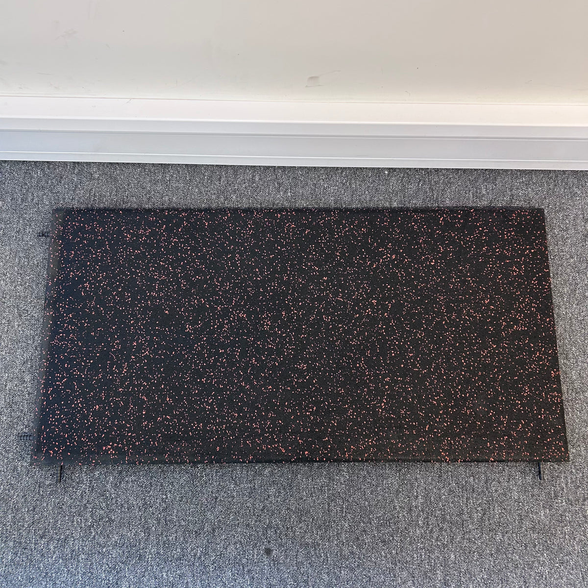 Red Fleck Gym Floor Pack - 30mm (12m²)
